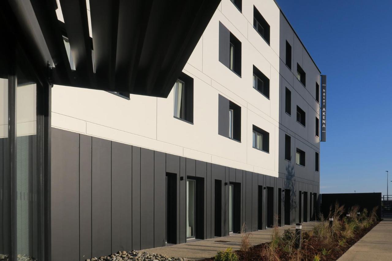 Hôtel Akena Troyes - La Chapelle St-Luc Les Noes-pres-Troyes Exterior foto